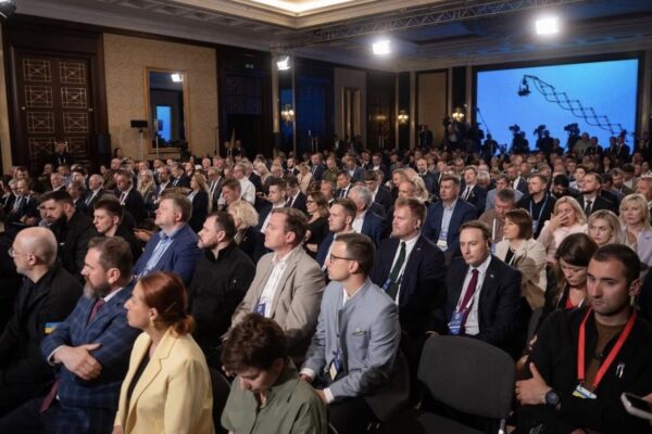 Добрянський розповів про головні теми, які обговорювалися на міжнародному саміті «Партнерство. Стійкість. Готовність»