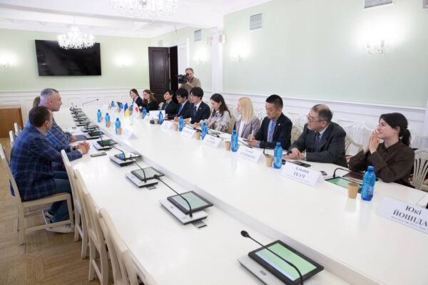Київ отримав від Японії системи очищення води для артезіанських станцій