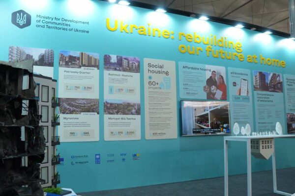 Азербайджан передасть Київщині п’ять автобусів для потреб громад