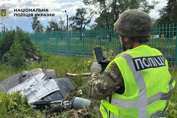У Деснянському районі вилучили збитий шахед із нерозірваною бойовою частиною