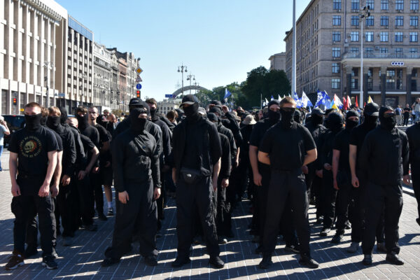 У Києві перед Маршем КиївПрайд відбулася «Хода на захист сім’ї, дітей та України»