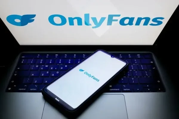 У Києві поліція два місяці закуповувала контент моделі OnlyFans для доказу її провини в суді