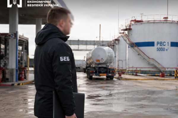 Повернули 17,3 млн грн до бюджету: У Києві БЕБ змусило паливну компанію сплатити податки