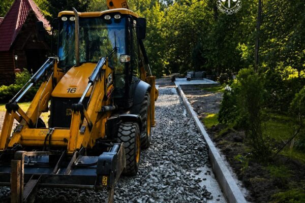 У Києві судитимуть посадовців «Київзеленбуду» через збитки на ремонті Гідропарку