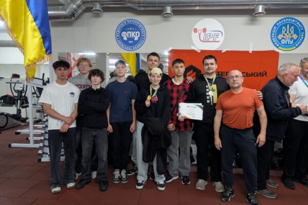 Броварські пауерліфтери вибороли шість медалей на чемпіонаті Київської області