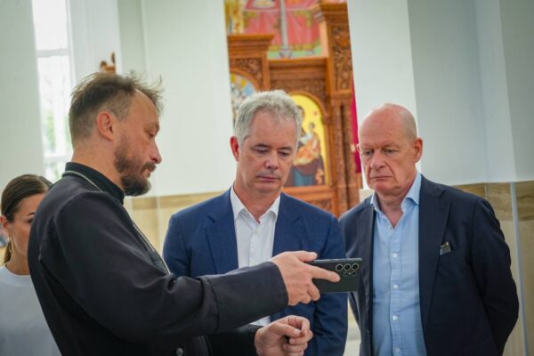 Бучу відвідав новий Посол Ірландії в Україні Джонатан Конлон: Деталі візиту