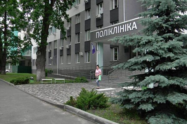 Ірпінську міську поліклініку обладнають потужною сонячною електростанцією