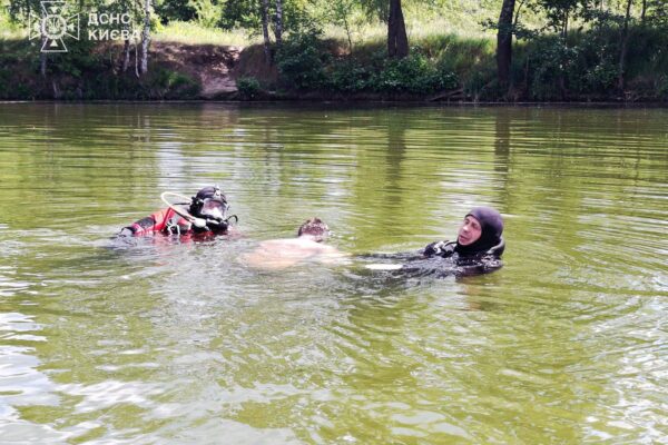 П’ятиденні пошуки завершено: На озері Редькине водолази знайшли тіло 23-річного хлопця (ФОТО)