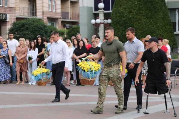 В Ірпені вшанували пам’ять видатних українських державотворців