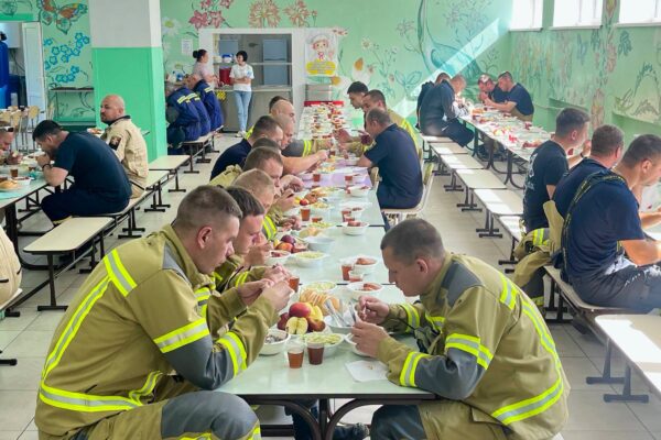 4500 порцій їжі за добу: У Вишневому розгорнули мобільну кухню для постраждалих та рятувальників