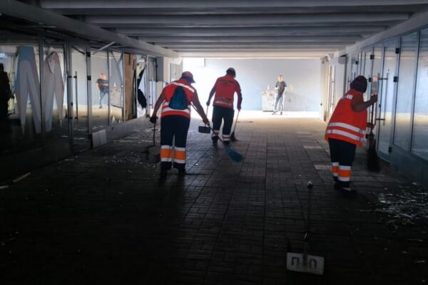 Пошкоджено будівлі «Київпастрансу» та станції метро: У КМДА розповіли про пошкодження інфраструктури