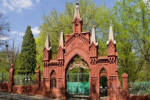 Паркан на Байковому кладовищі не має статусу пам’ятки, – КМДА