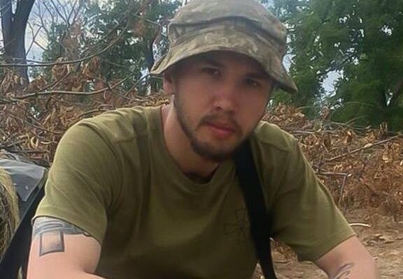 Ірпінська громада попрощається із полеглим морпіхом Богданом Степанюком