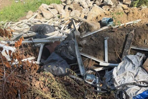 Небезпечні відходи та шини: у Білоцерківському районі виявили два звалища сміття