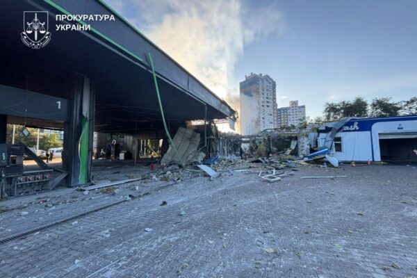 У Києві помер чоловік, поранений під час атаки БпЛА на заправку, – прокуратура