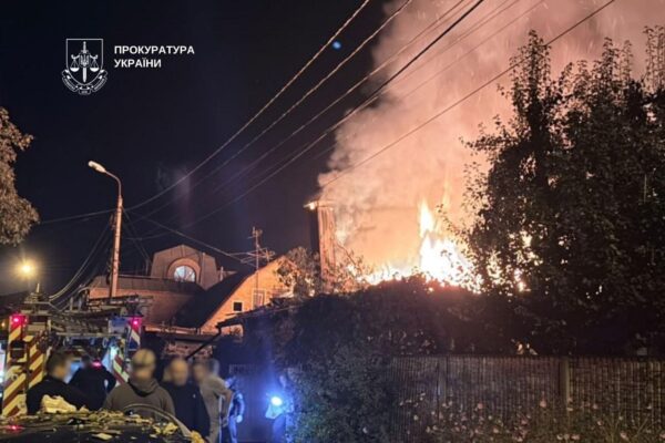 Двоє людей загинули у Києві внаслідок атаки РФ