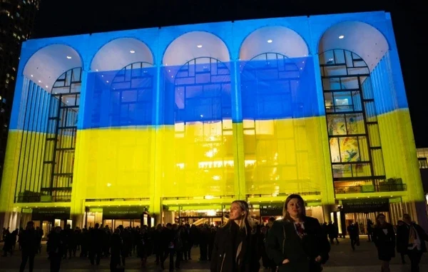 У Метрополітен-опері в Нью-Йорку оркестр виконав гімн України