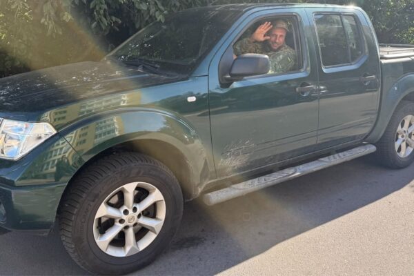 На Київщині передали черговий автомобіль для Сил оборони України