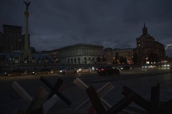 У Києві та області 6 жовтня діятимуть графіки відключень світла, – ДТЕК