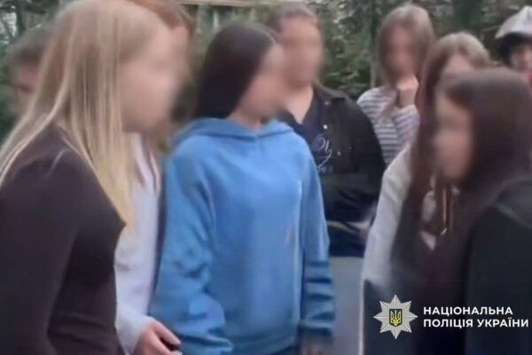 У Голосіївському районі підлітки побили 15-річну дівчину, – поліція