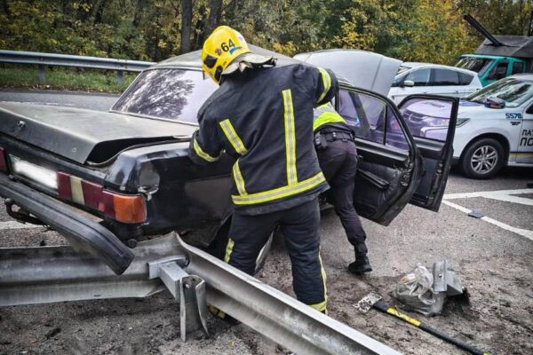 Двоє підлітків постраждали внаслідок ДТП поблизу селища Глеваха