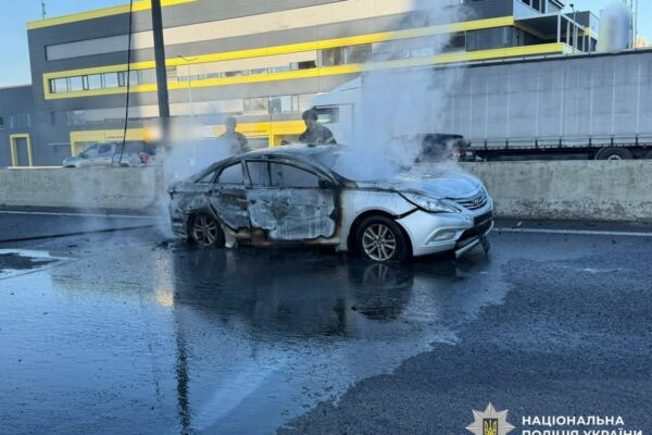 Ворожий удар по трасі у Чабанах: Троє людей загинули, четверо поранені